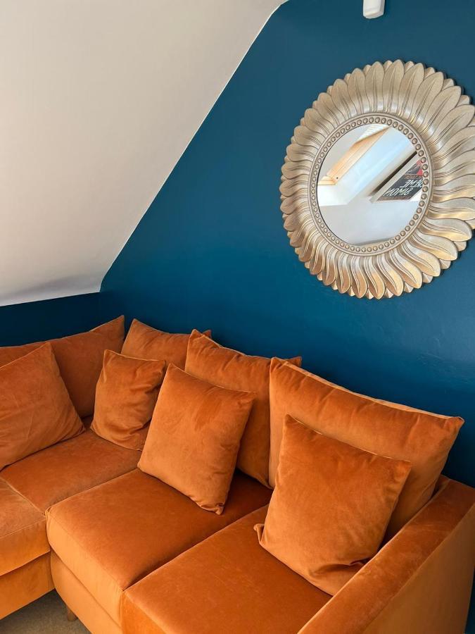 Boutique Shrewsbury Suites エクステリア 写真