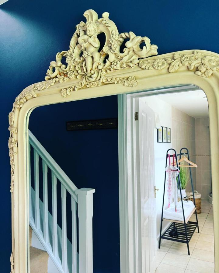 Boutique Shrewsbury Suites エクステリア 写真