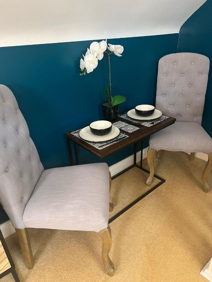 Boutique Shrewsbury Suites エクステリア 写真
